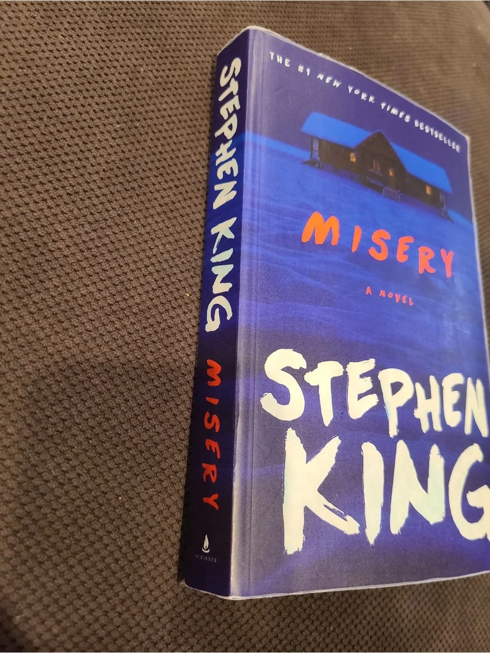 Misery by Stephen King Book